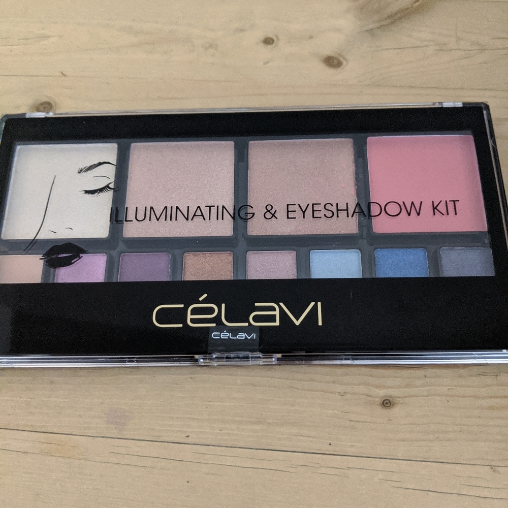 Iluminating and Eyeshadow Set